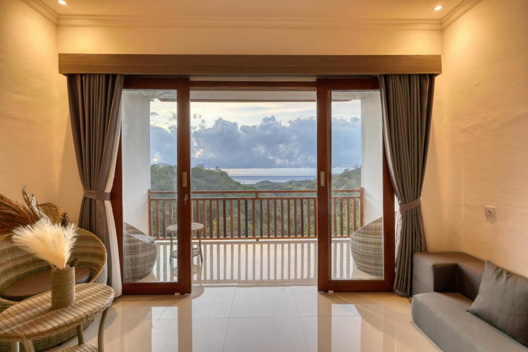 Kelingking Parama Resort Batumadeg Eksteriør bilde